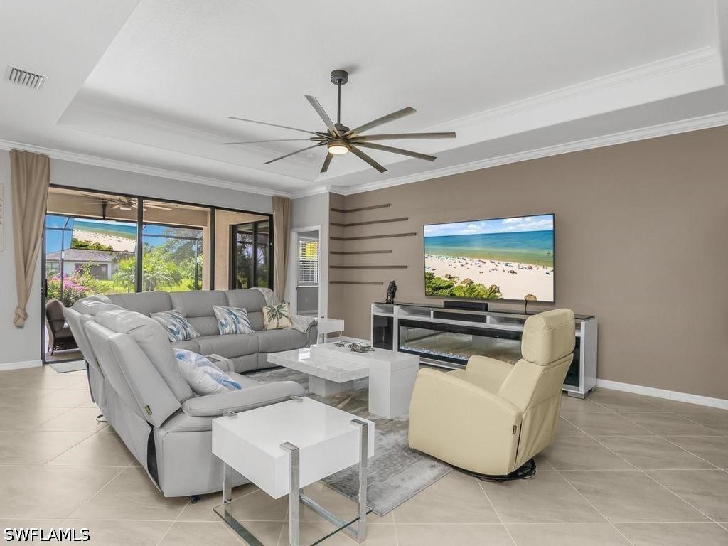 3 Bed Pool Home for Sale in Estero, photo 4