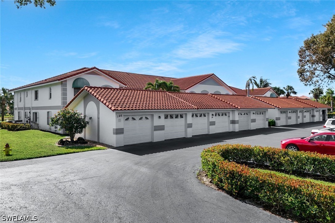 2 Bed Waterfront Home for Sale in Garnet Club, photo 4