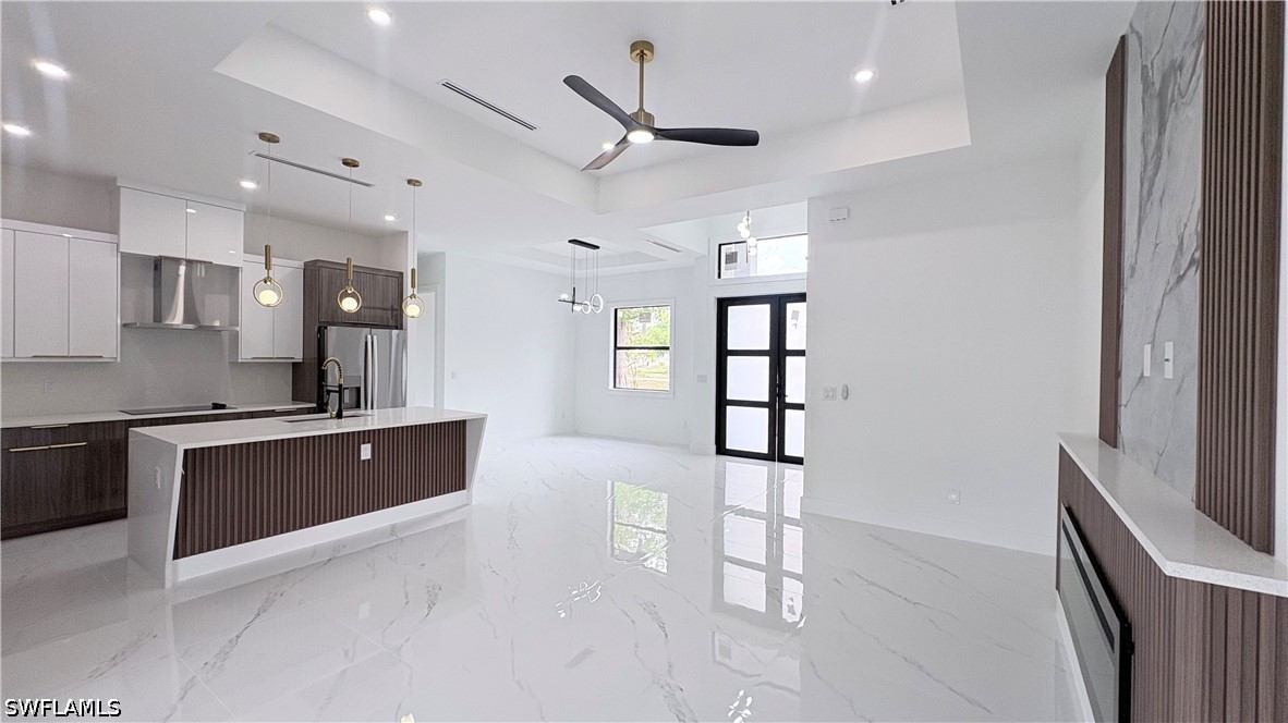 4 Bed SingleFamilyResidence for Sale in Lehigh Acres, photo 4
