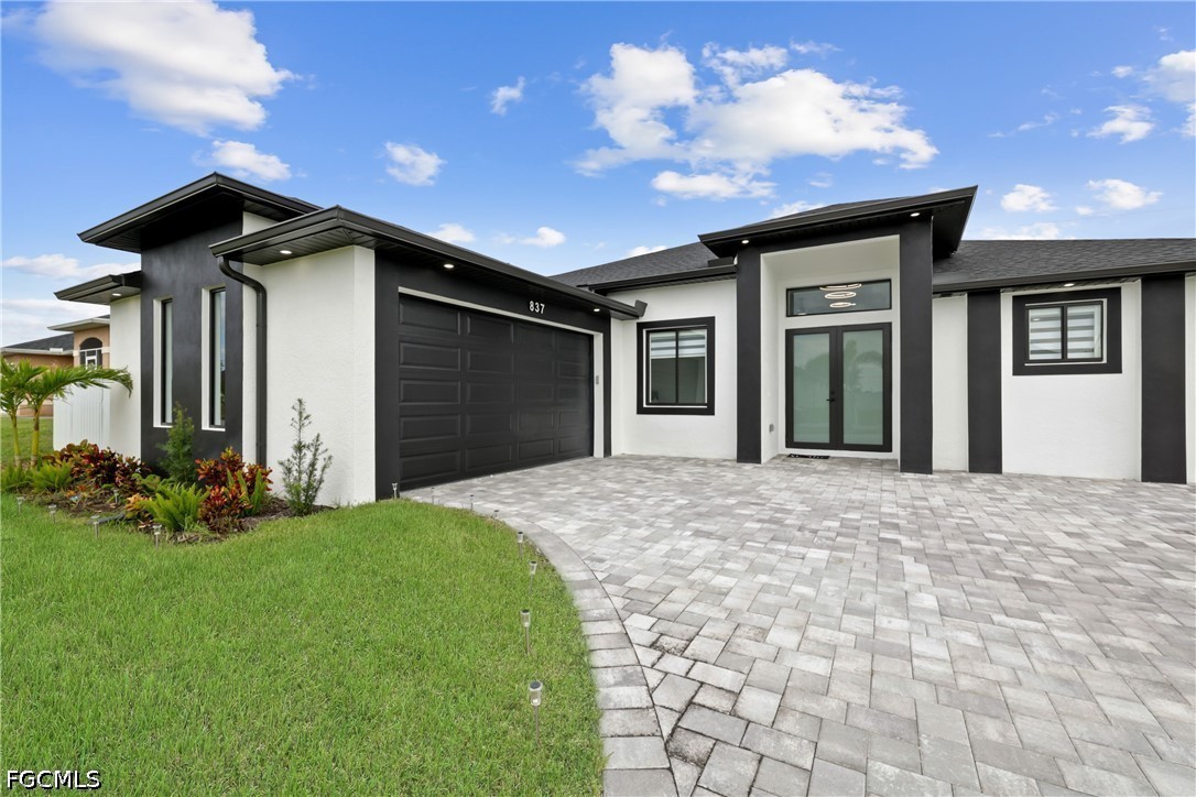 4 Bed Pool Home for Sale in Cape Coral, photo 4