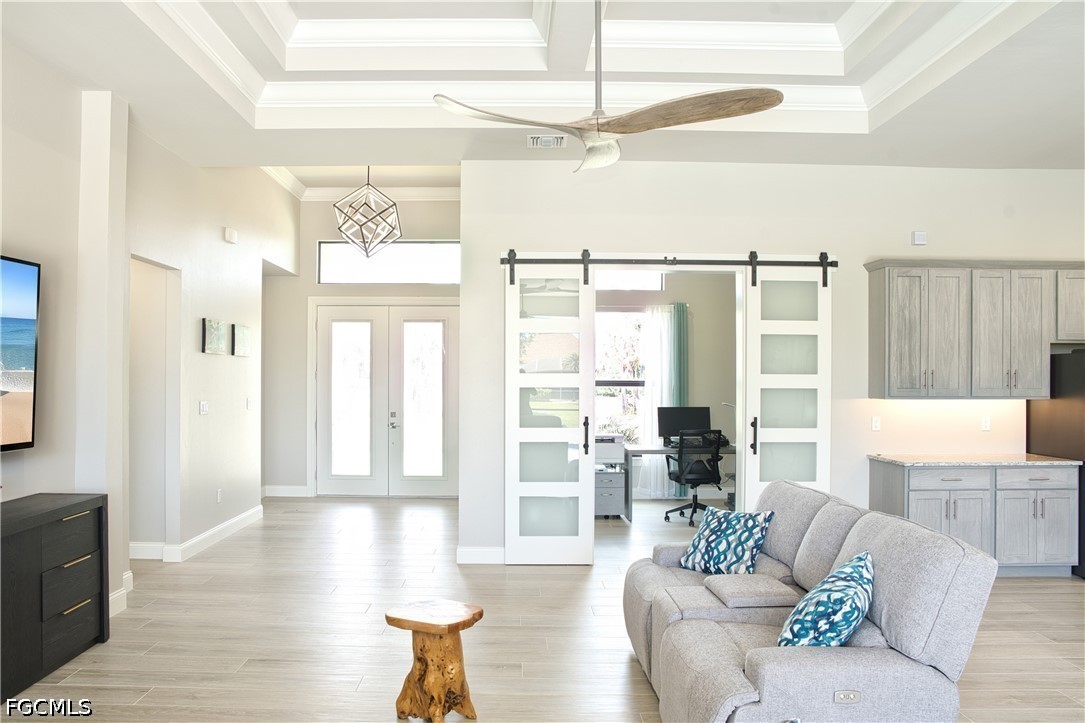 3 Bed Pool Home for Sale in Long Meadow, photo 4