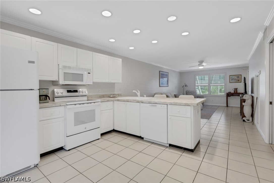 2 Bed Condominium for Sale in Marco Island, photo 4