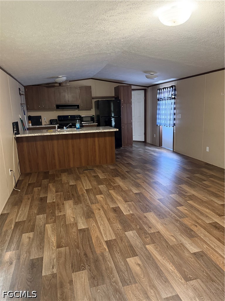3 Bed ManufacturedHome for Sale in Sherwood, photo 4