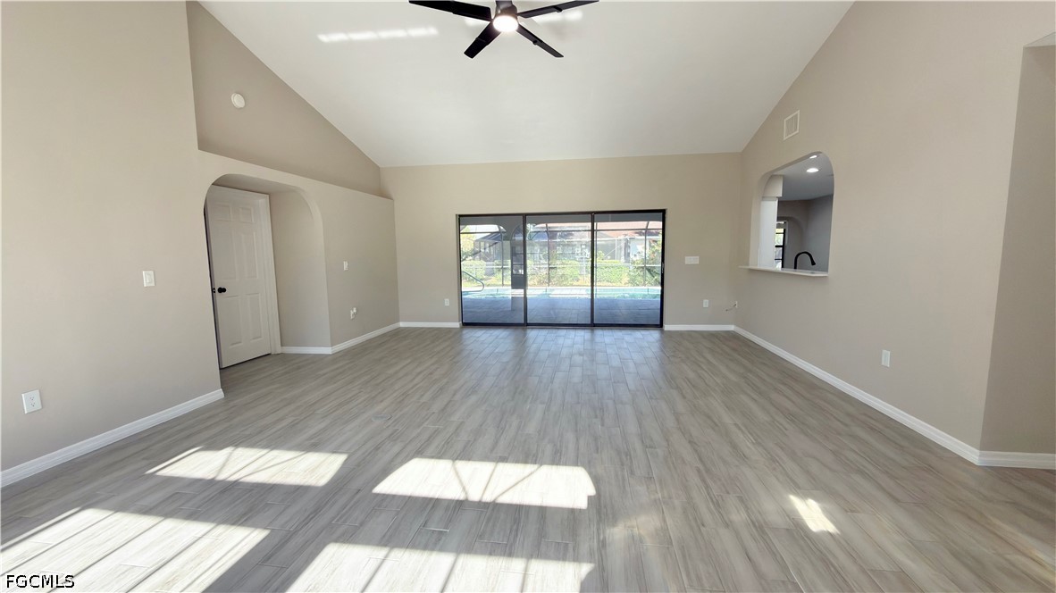 3 Bed Pool Home for Sale in Port Charlotte, photo 4