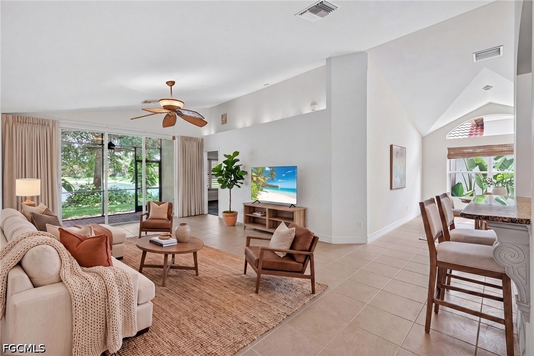 3 Bed Waterfront Home for Sale in Naples, photo 4