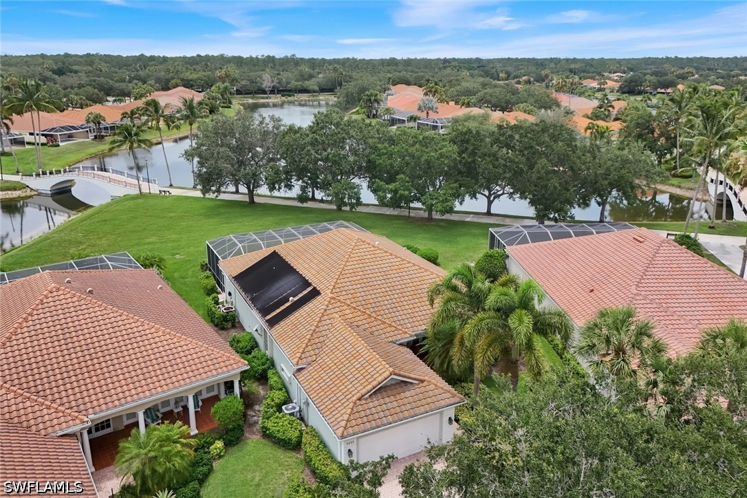 4 Bed Pool Home for Sale in Island Walk, photo 4