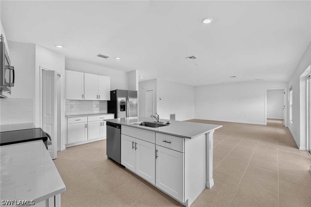 3 Bed SingleFamilyResidence for Sale in Crane Landing, photo 4