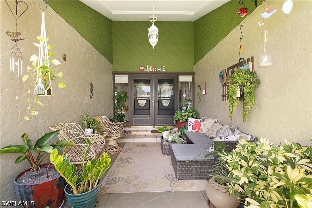 2 Bed Waterfront Home for Sale in Naples, photo 4