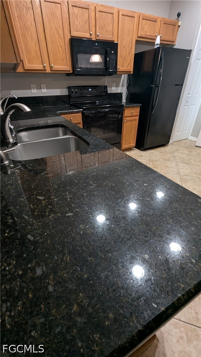 3 Bed Townhouse for Sale in Fort Myers, photo 4