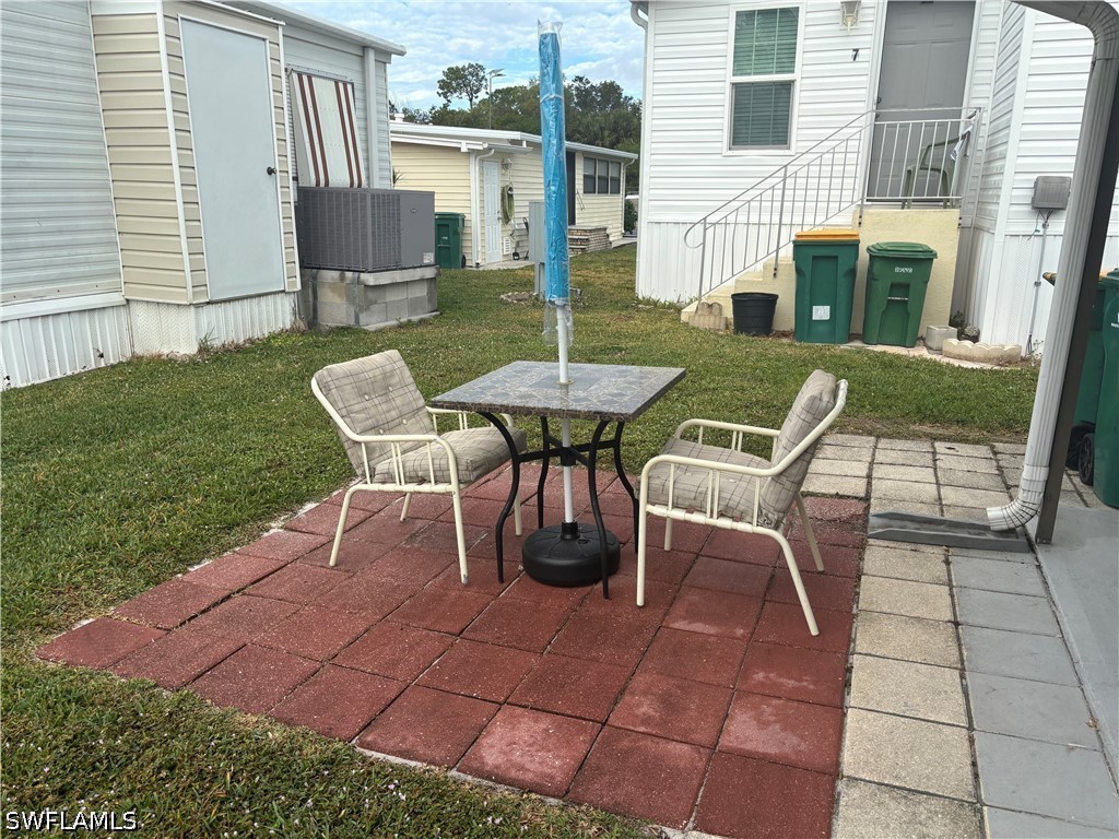 1 Bed ManufacturedHome for Sale in Naples, photo 4