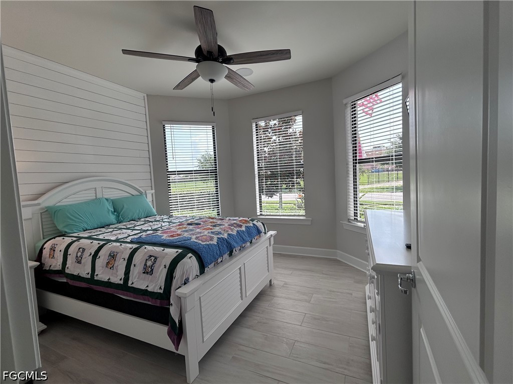 3 Bed Waterfront Home for Sale in Avalon Park, photo 4