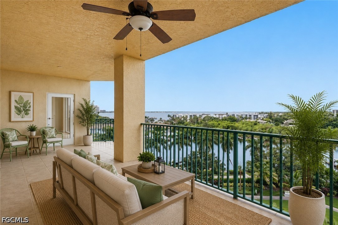 2 Bed Waterfront Home for Sale in North Star Yacht Club, photo 4