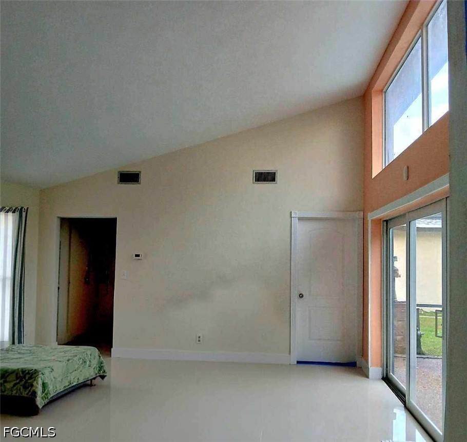 3 Bed Pool Home for Sale in Not Applicable, photo 4