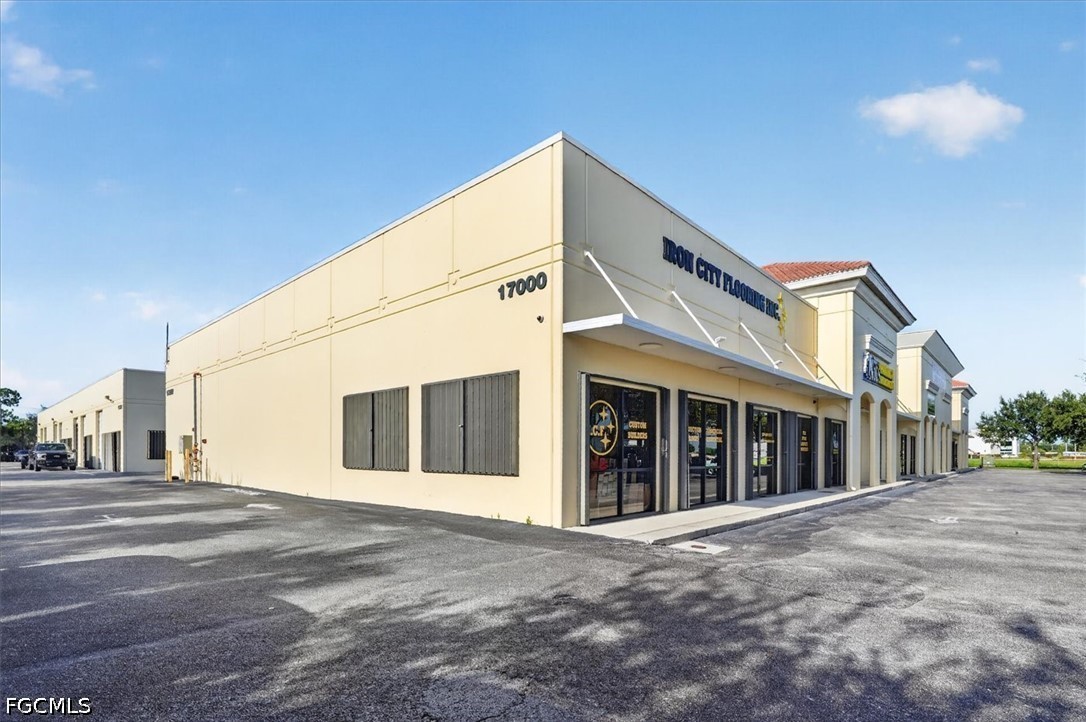 Office for Sale in Fort Myers, photo 4