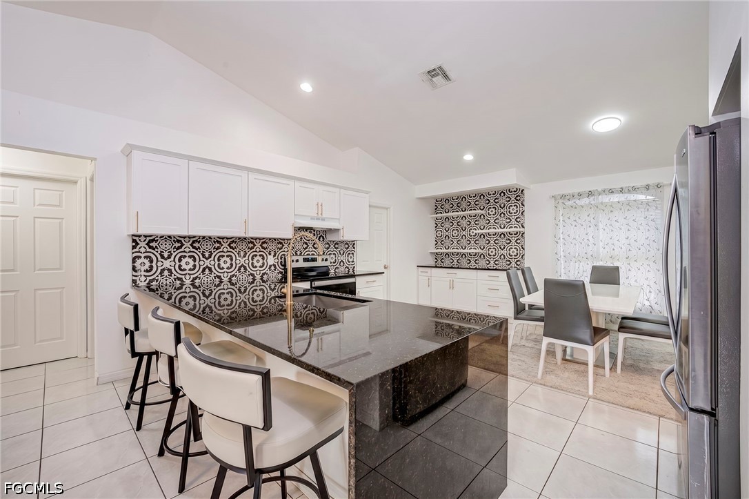 4 Bed Pool Home for Sale in Lehigh Acres, photo 4