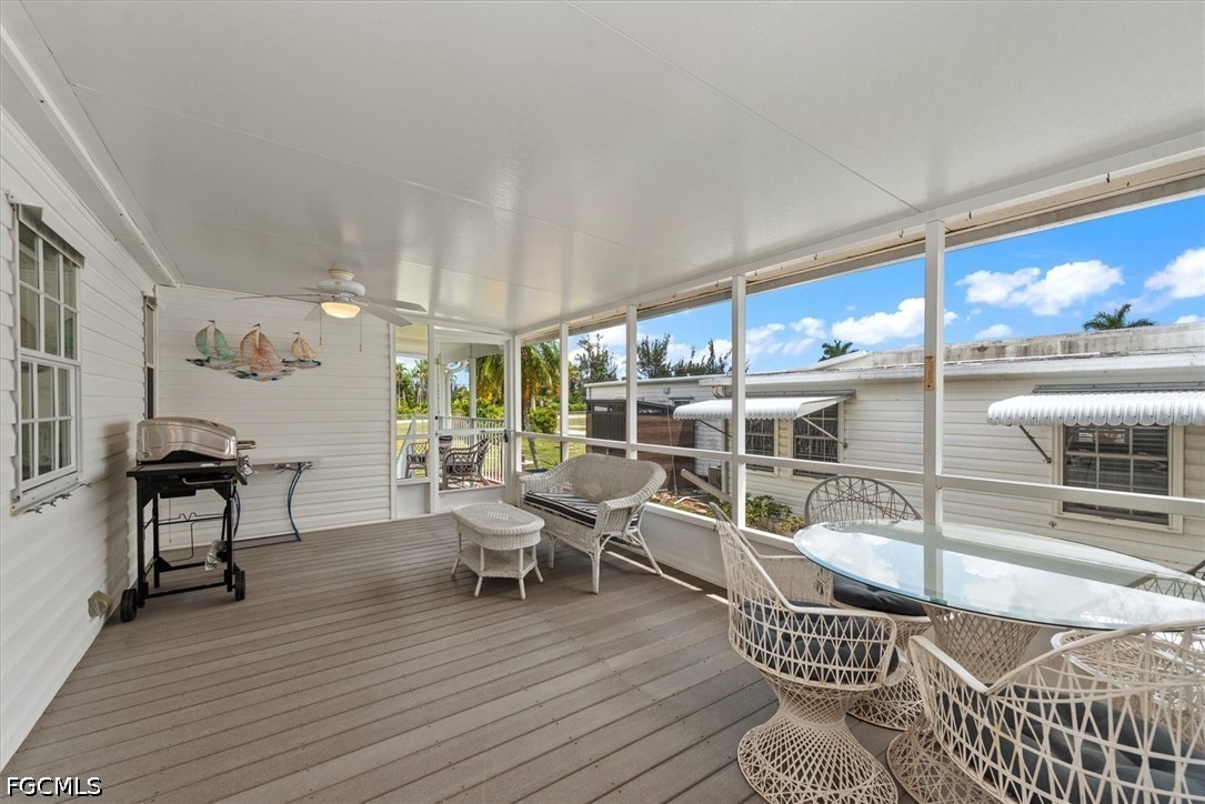 3 Bed ManufacturedHome for Sale in Fort Myers, photo 4