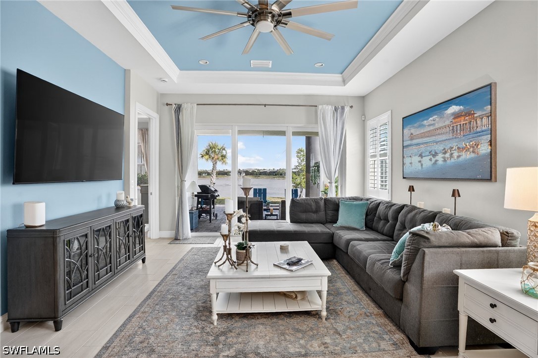 2 Bed Waterfront Home for Sale in Naples, photo 4