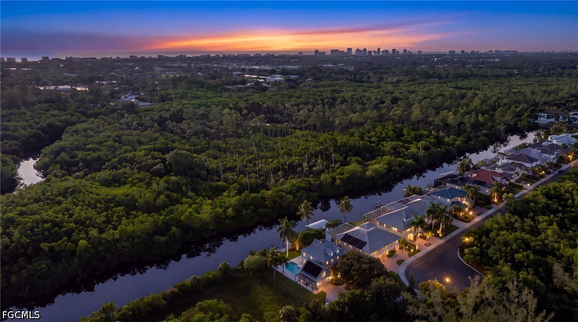 3 Bed Pool Home for Sale in Nature Pointe, photo 4