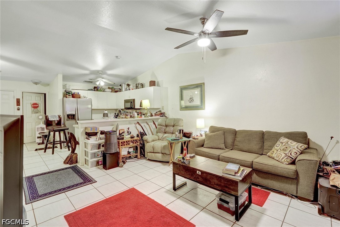 6 Bed Duplex for Sale in Cape Coral, photo 4