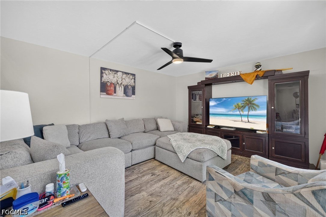 2 Bed Condominium for Sale in Hamlet, photo 4