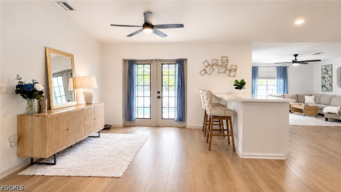3 Bed Pool Home for Sale in Fort Myers, photo 4