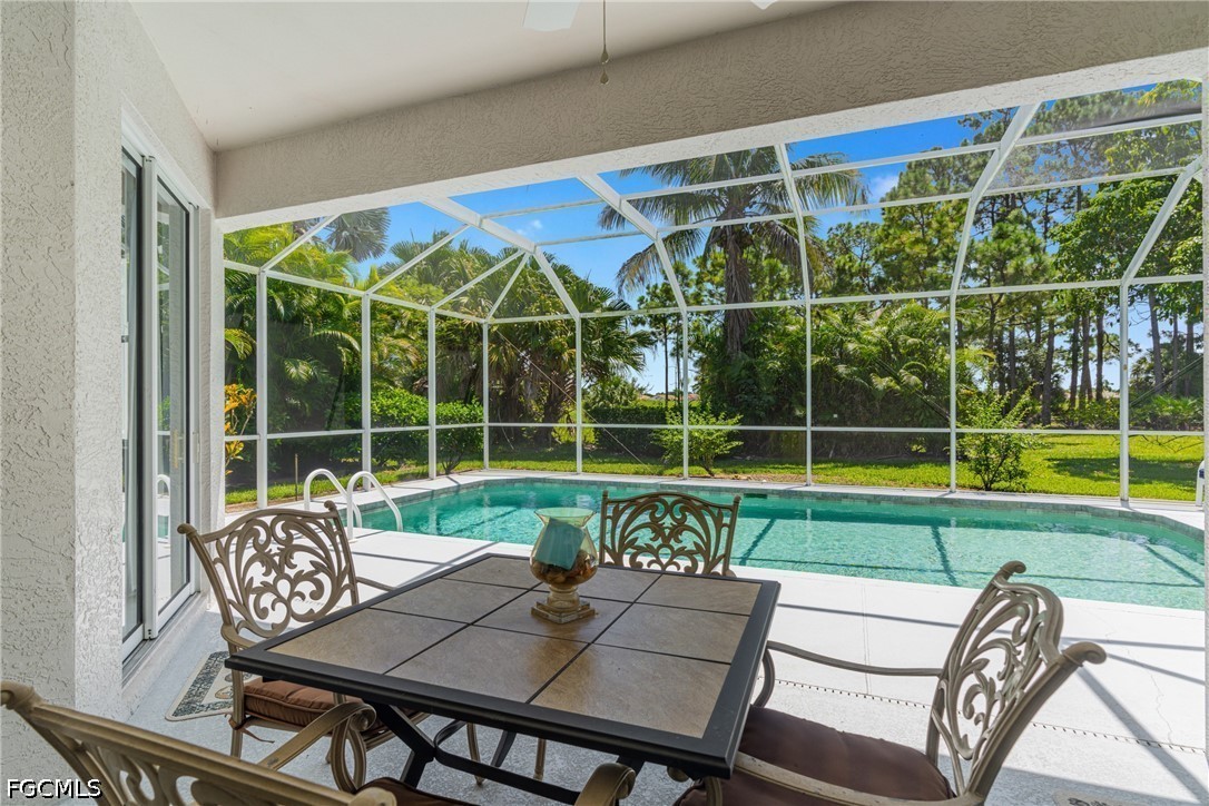 3 Bed Pool Home for Sale in Westminster, photo 4