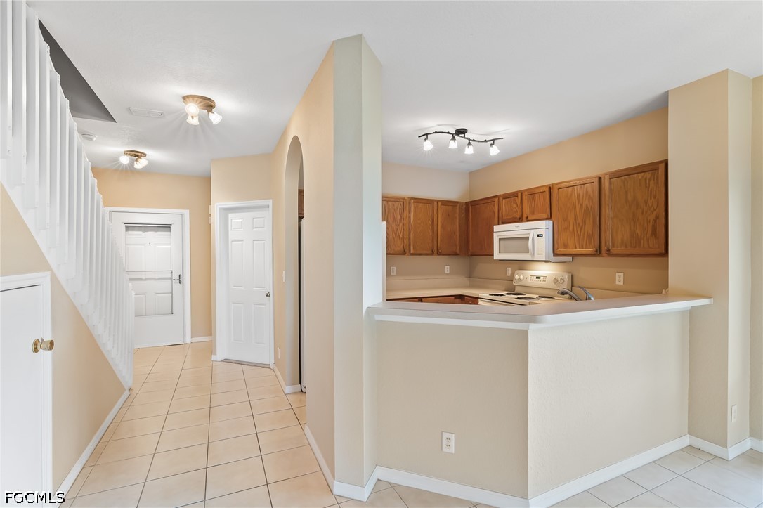 2 Bed Townhouse for Sale in Cypress Landing, photo 4