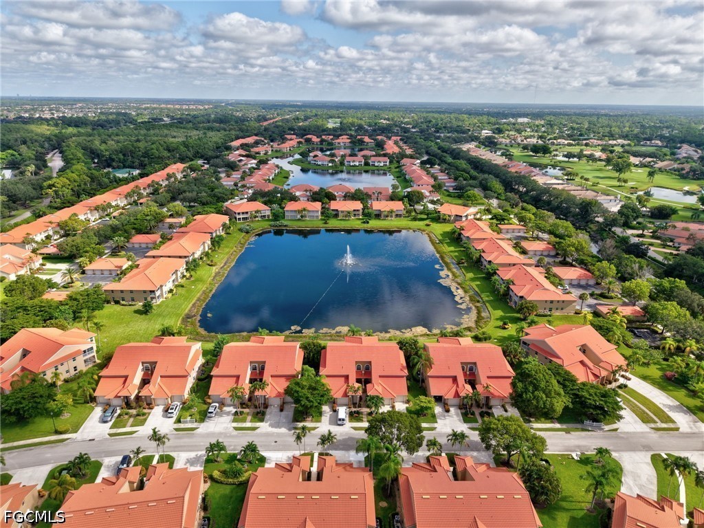 2 Bed Waterfront Home for Sale in Naples, photo 4