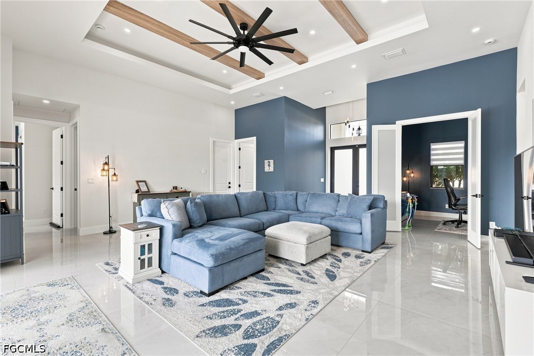 3 Bed Pool Home for Sale in Cape Coral, photo 4
