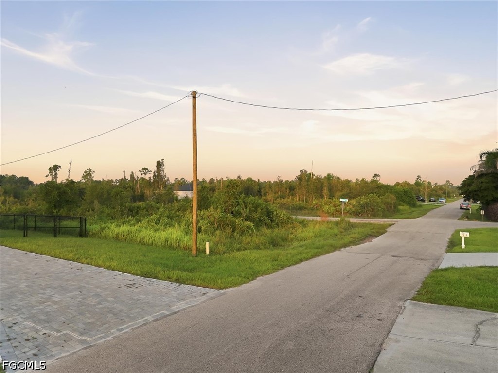 Residential for Sale in Lehigh Acres, photo 4