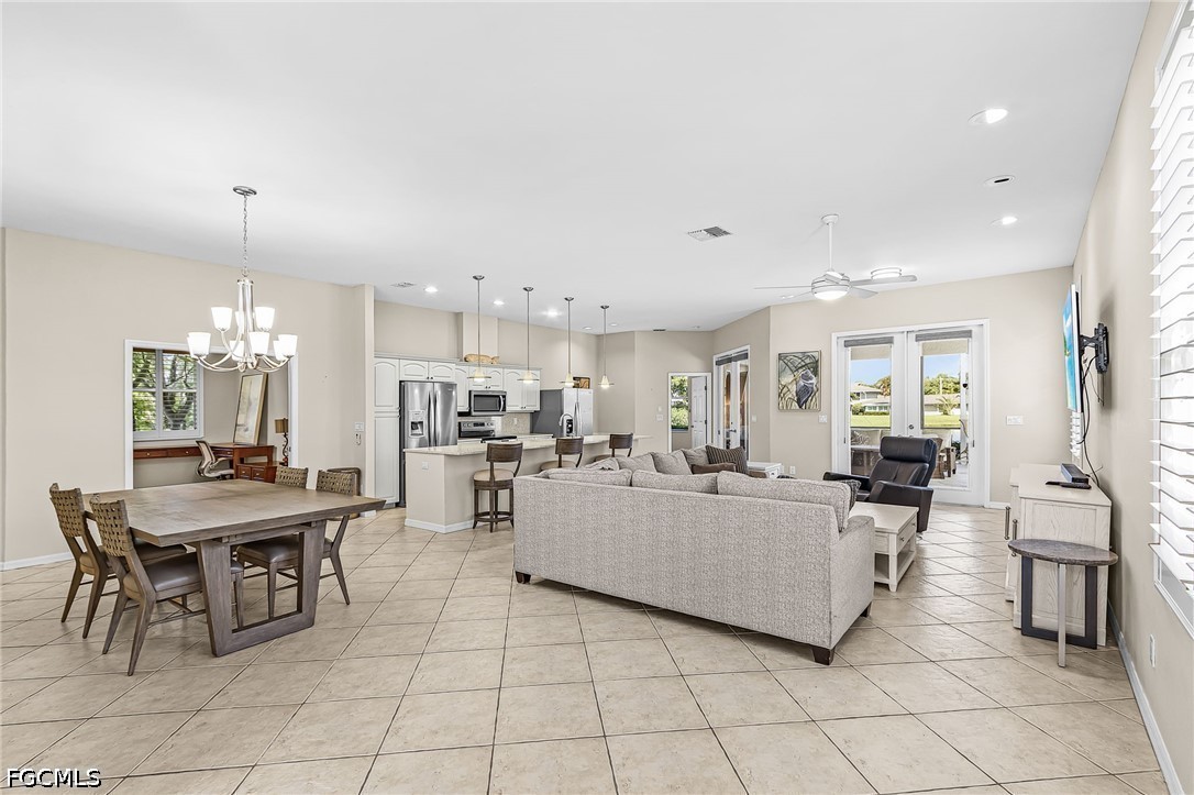 3 Bed Pool Home for Sale in Harbourside, photo 4