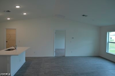 3 Bed SingleFamilyResidence for Sale in Cape Coral, photo 4