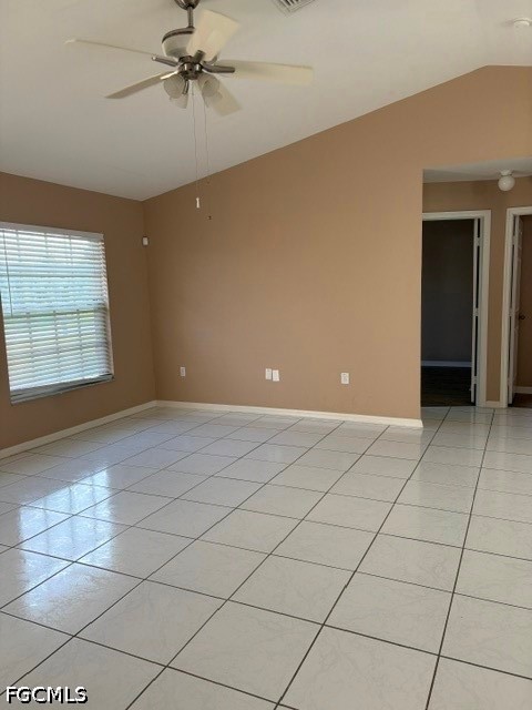 3 Bed SingleFamilyResidence for Sale in Cape Coral, photo 4
