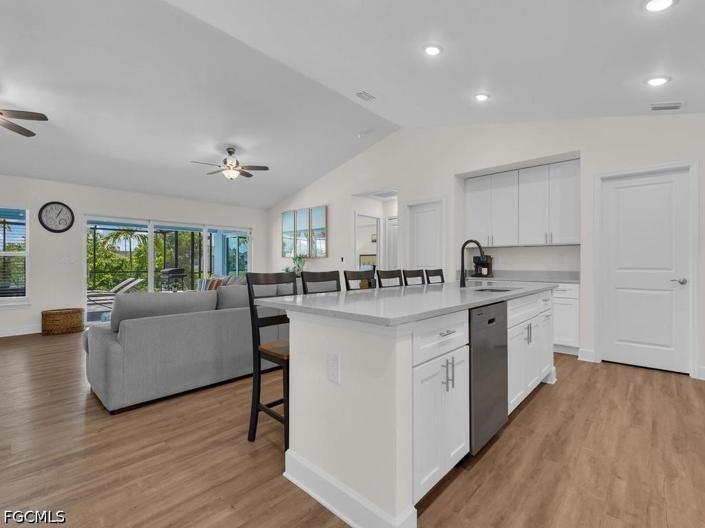 4 Bed Pool Home for Sale in Cape Coral, photo 4