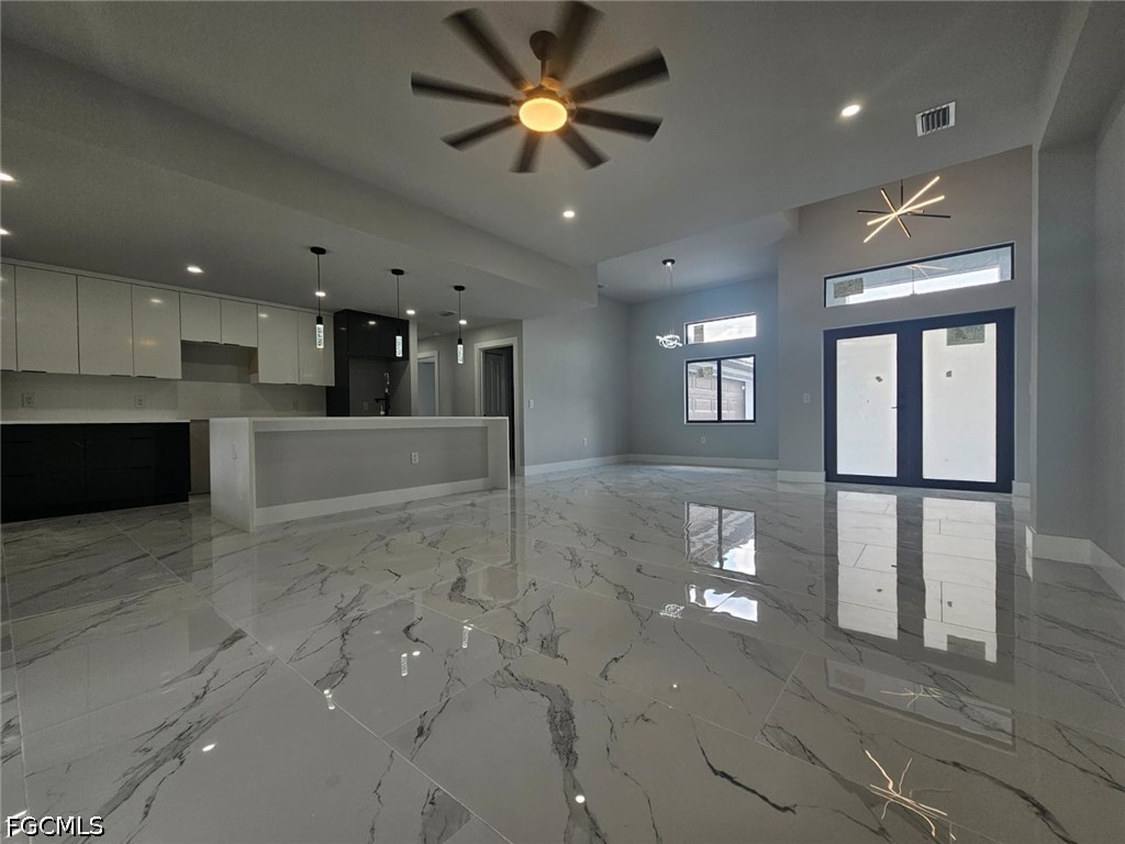 3 Bed SingleFamilyResidence for Sale in Lehigh Acres, photo 4