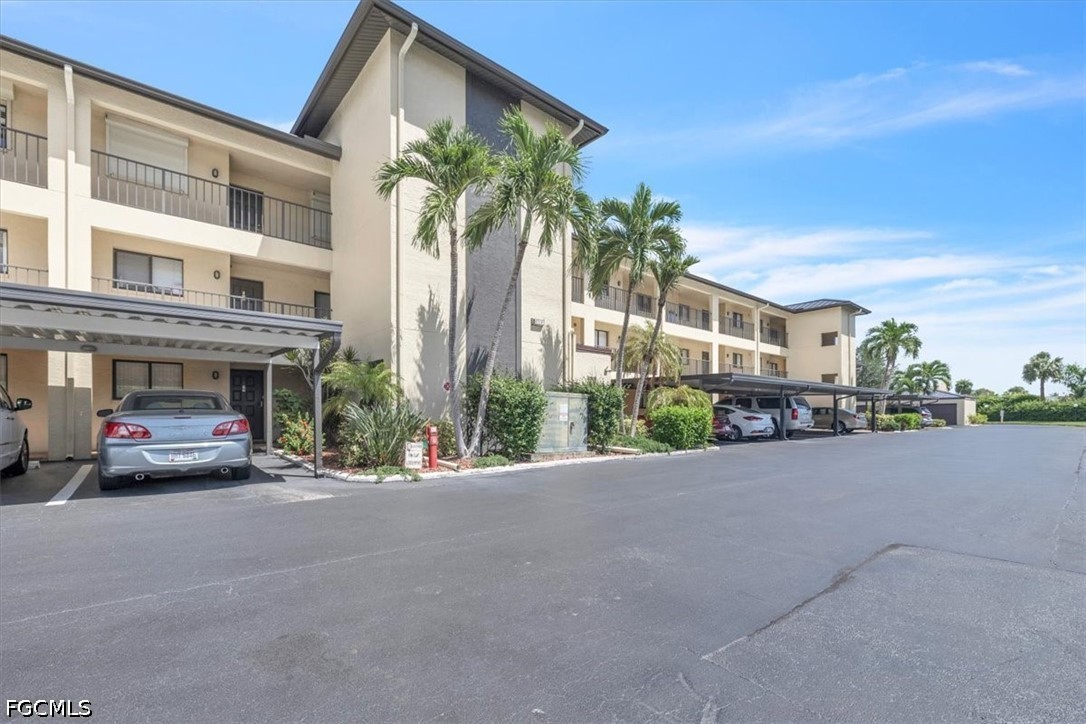 2 Bed Waterfront Home for Sale in Cape Coral, photo 4