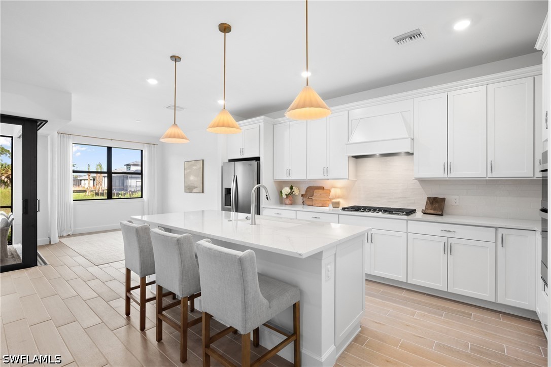 4 Bed SingleFamilyResidence for Sale in Estero, photo 4