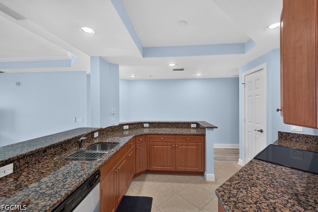 3 Bed Waterfront Home for Sale in Riviera, photo 4