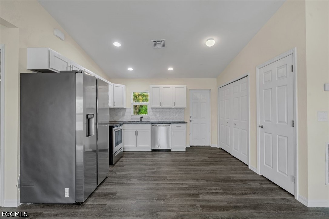 3 Bed SingleFamilyResidence for Sale in Port Labelle, photo 4
