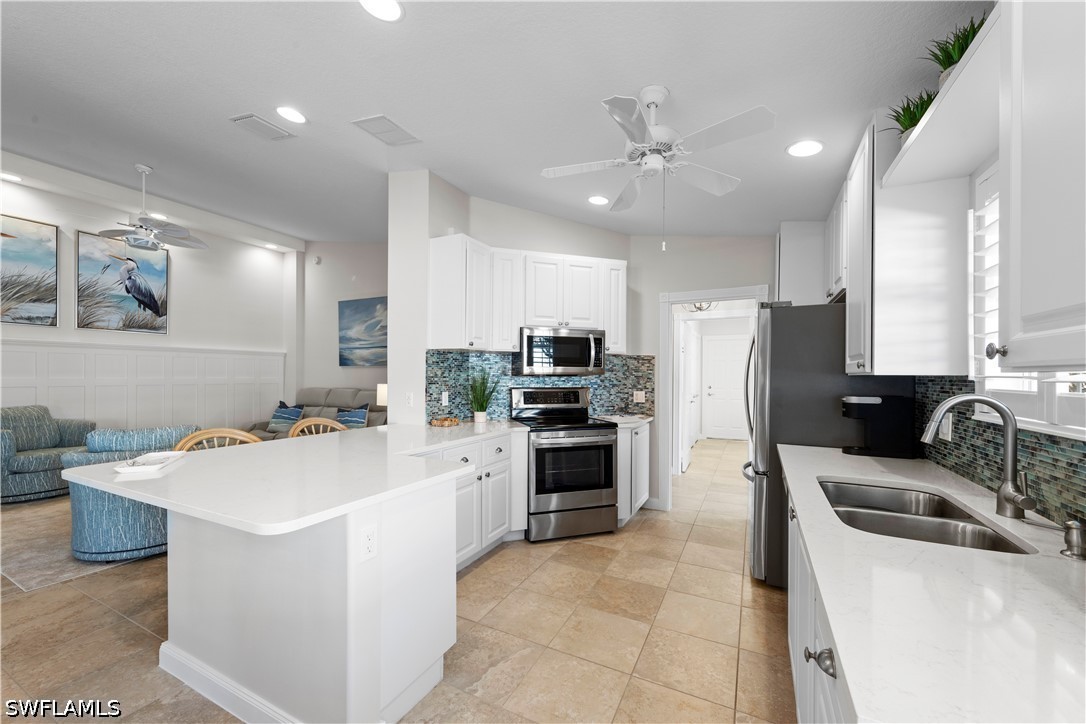 2 Bed Pool Home for Sale in Bonita Springs, photo 4