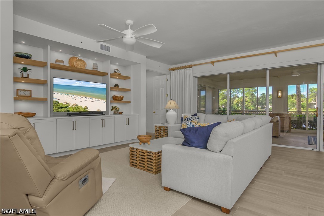 3 Bed Waterfront Home for Sale in Naples, photo 4
