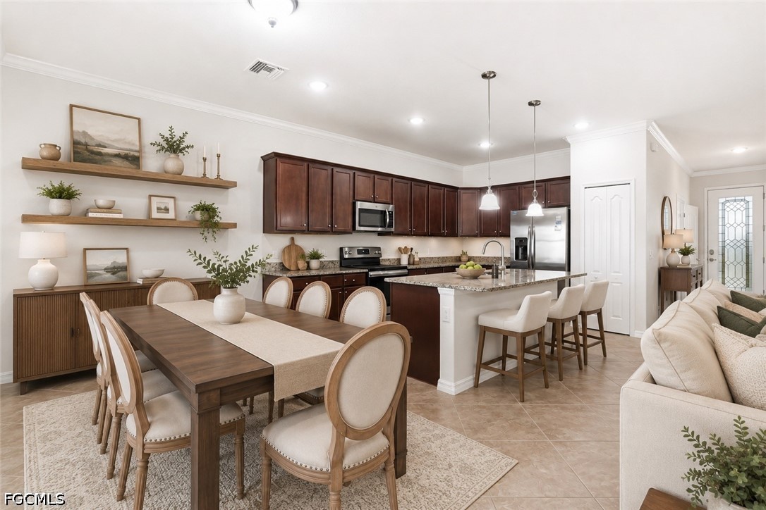 4 Bed Waterfront Home for Sale in Fort Myers, photo 4