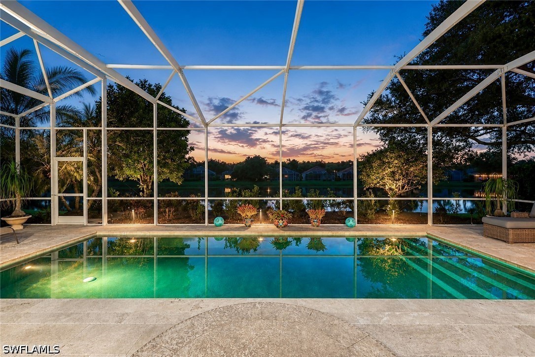 4 Bed Pool Home for Sale in Island Walk, photo 4