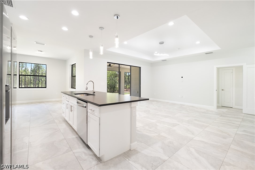 3 Bed SingleFamilyResidence for Sale in Naples, photo 4