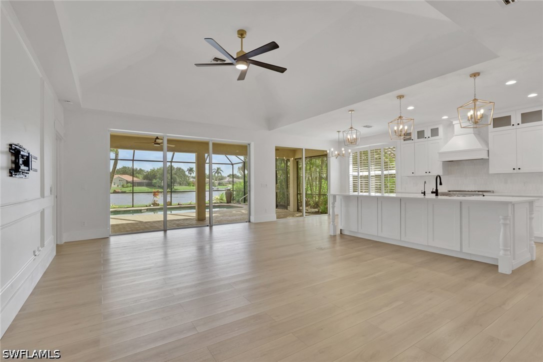 3 Bed Pool Home for Sale in Longshore Lake, photo 4