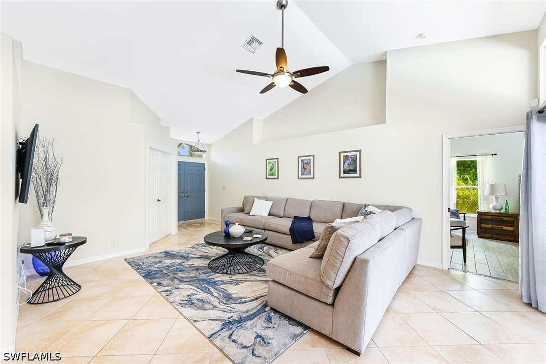 3 Bed Pool Home for Sale in Berkshire Lakes, photo 4