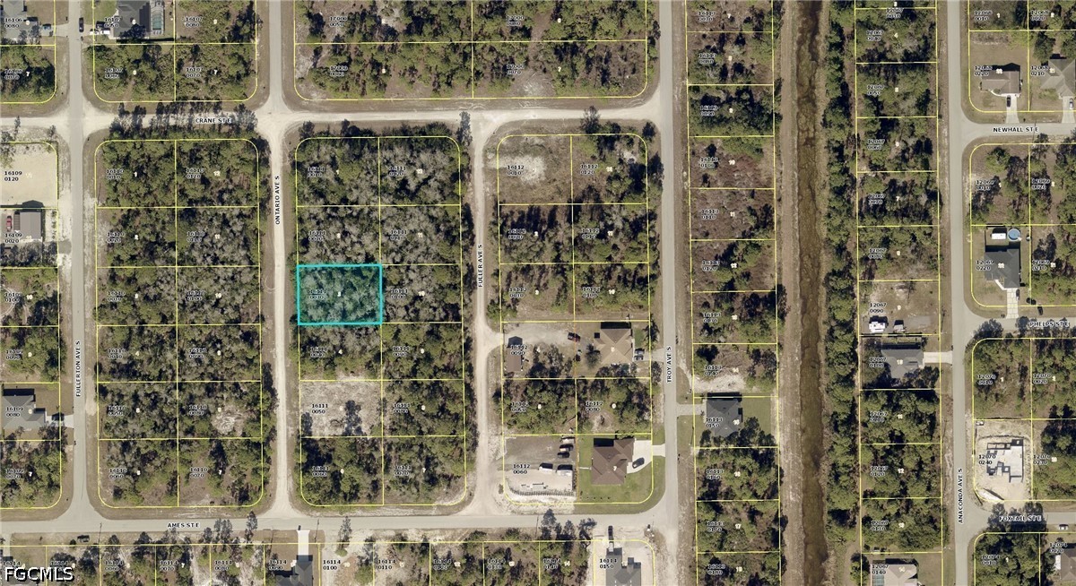 Residential for Sale in Lehigh Acres, photo 4