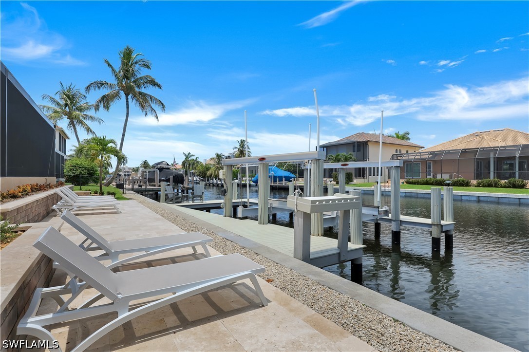 4 Bed Pool Home for Sale in Marco Island, photo 4