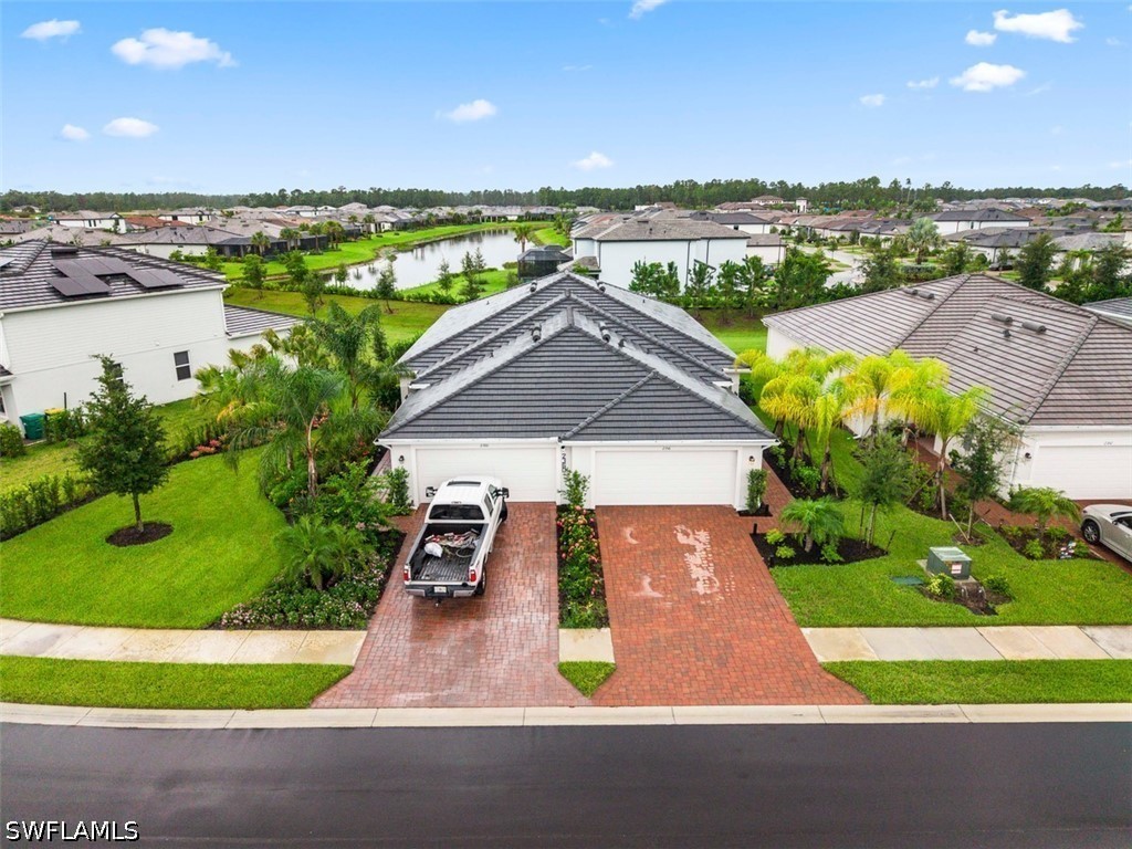 2 Bed Attached for Sale in Naples, photo 4