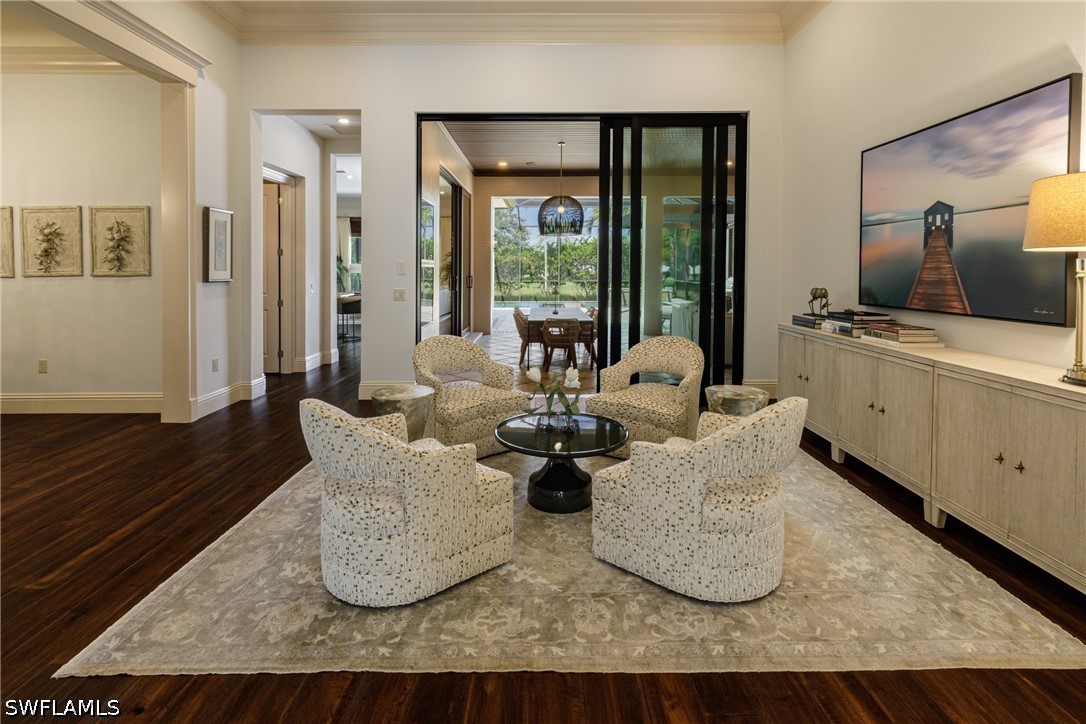 3 Bed Pool Home for Sale in Cabreo, photo 4